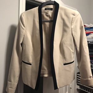 Nine West Beige and Black Blazer
